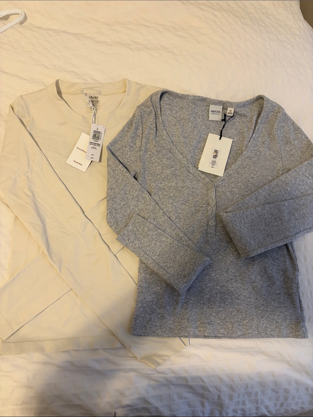 Aritzia Scoop Neck Henley in Heather Gray and Cream